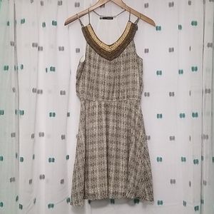 Patterned summer dress with beaded neck